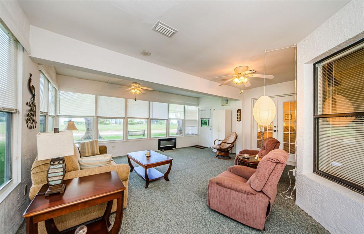 11805 Loblolly Pine Drive, New Port Richey, FL 34654 Photo