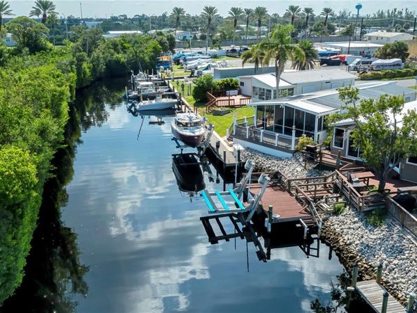 55 N STARBOARD DRIVE, VENICE, FL 34285