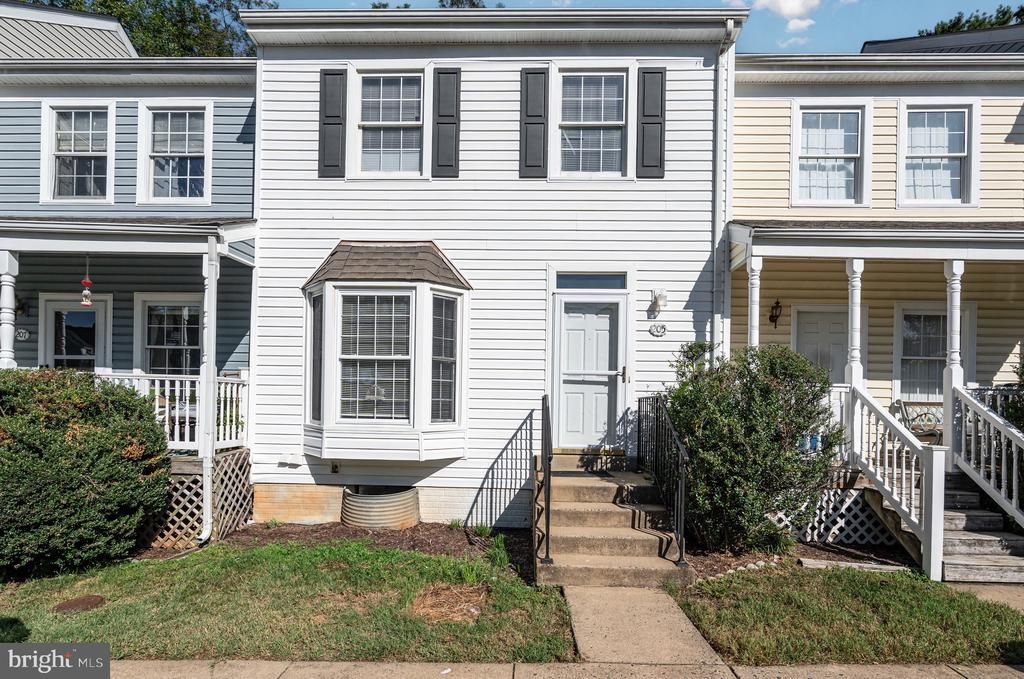 205 Powhatan Court, Unit 100, Stafford, VA 22556 Main Photo