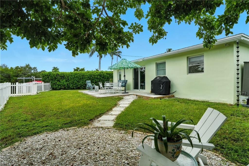 578 14th St N, Naples, FL 34102 Photo