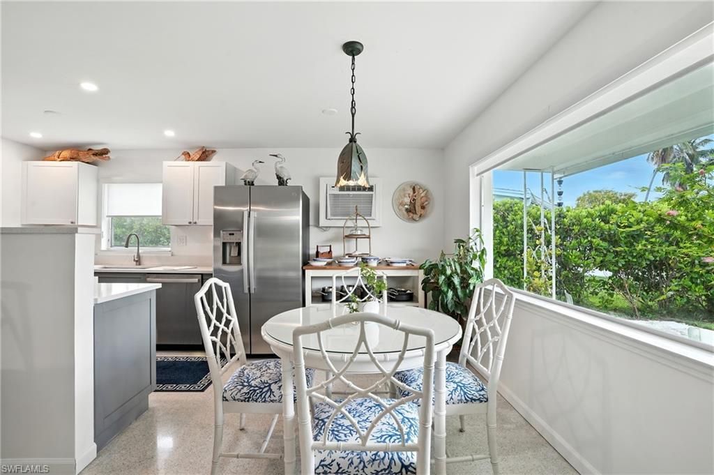 578 14th St N, Naples, FL 34102 Photo