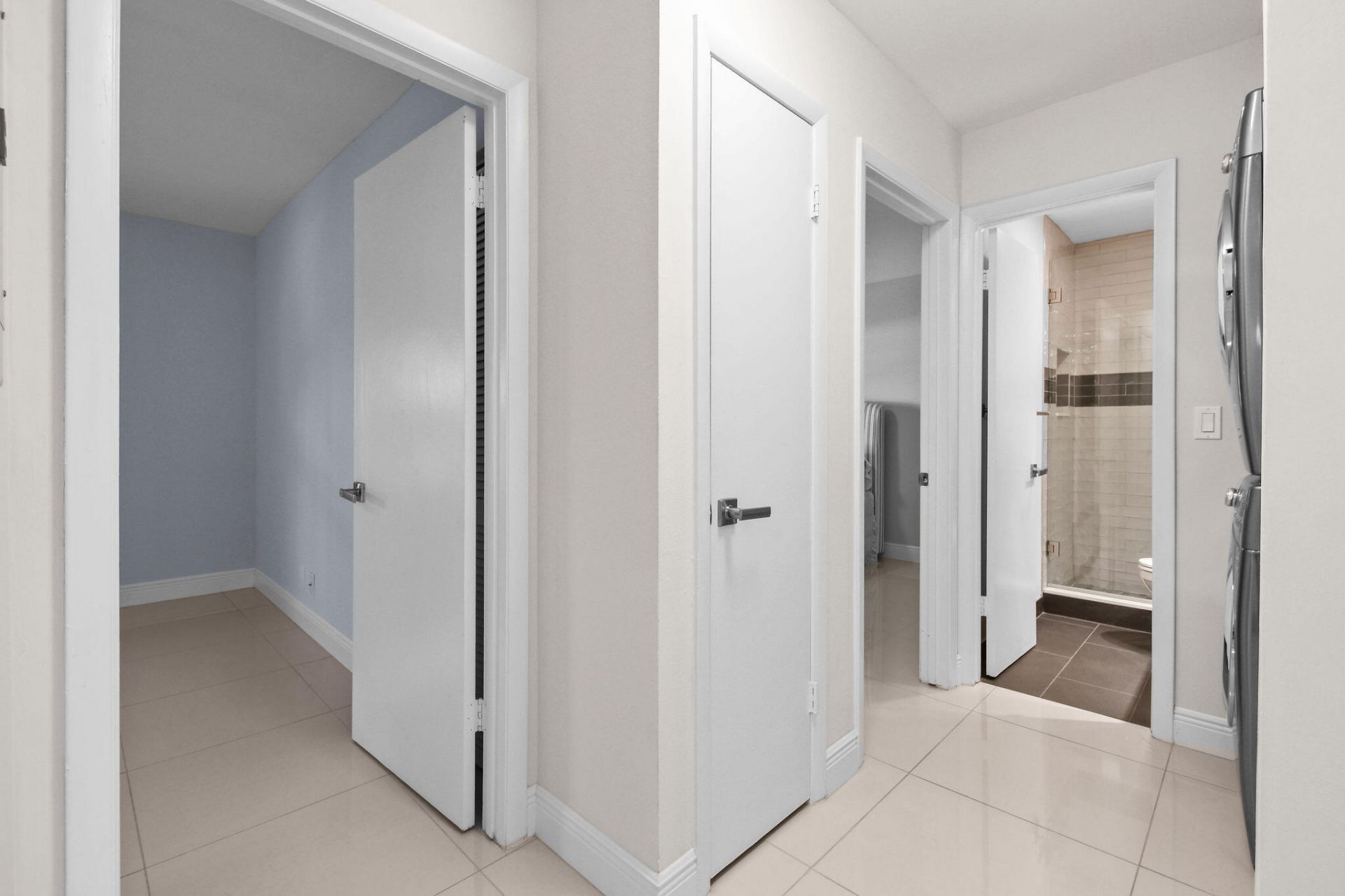 1100 Surf Road, Unit 214, Singer Island, FL 33404 Photo