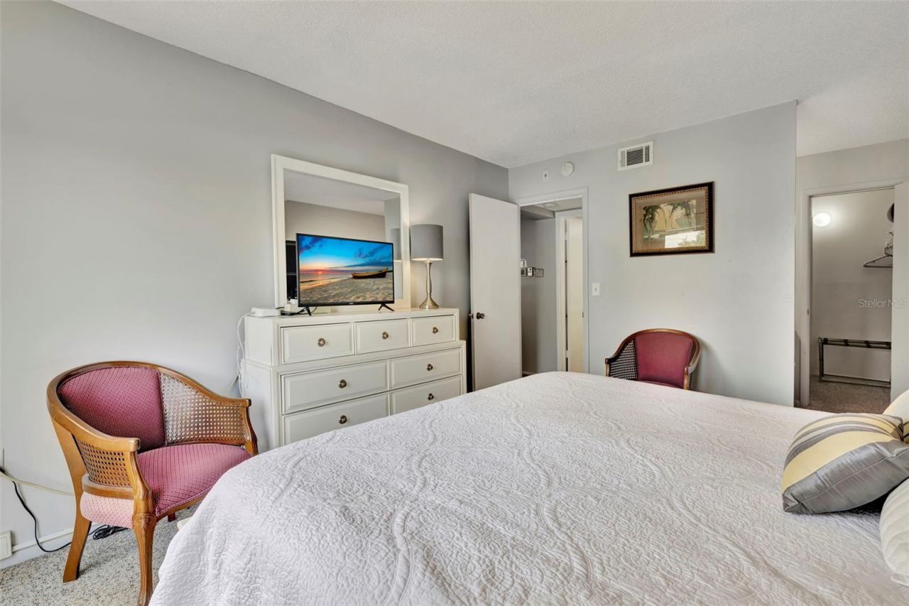 6157 Midnight Pass Road, Unit E24, Sarasota, FL 34242 Photo