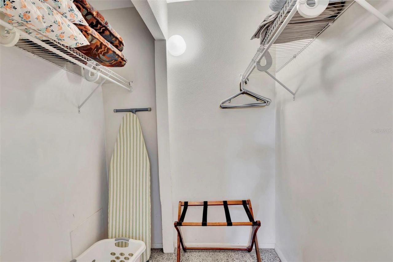 6157 Midnight Pass Road, Unit E24, Sarasota, FL 34242 Photo