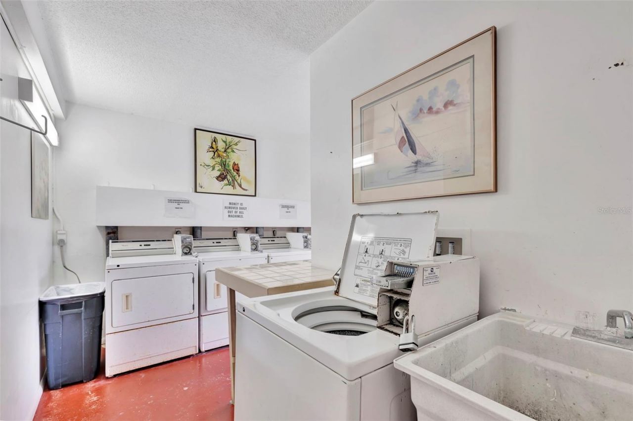 6157 Midnight Pass Road, Unit E24, Sarasota, FL 34242 Photo