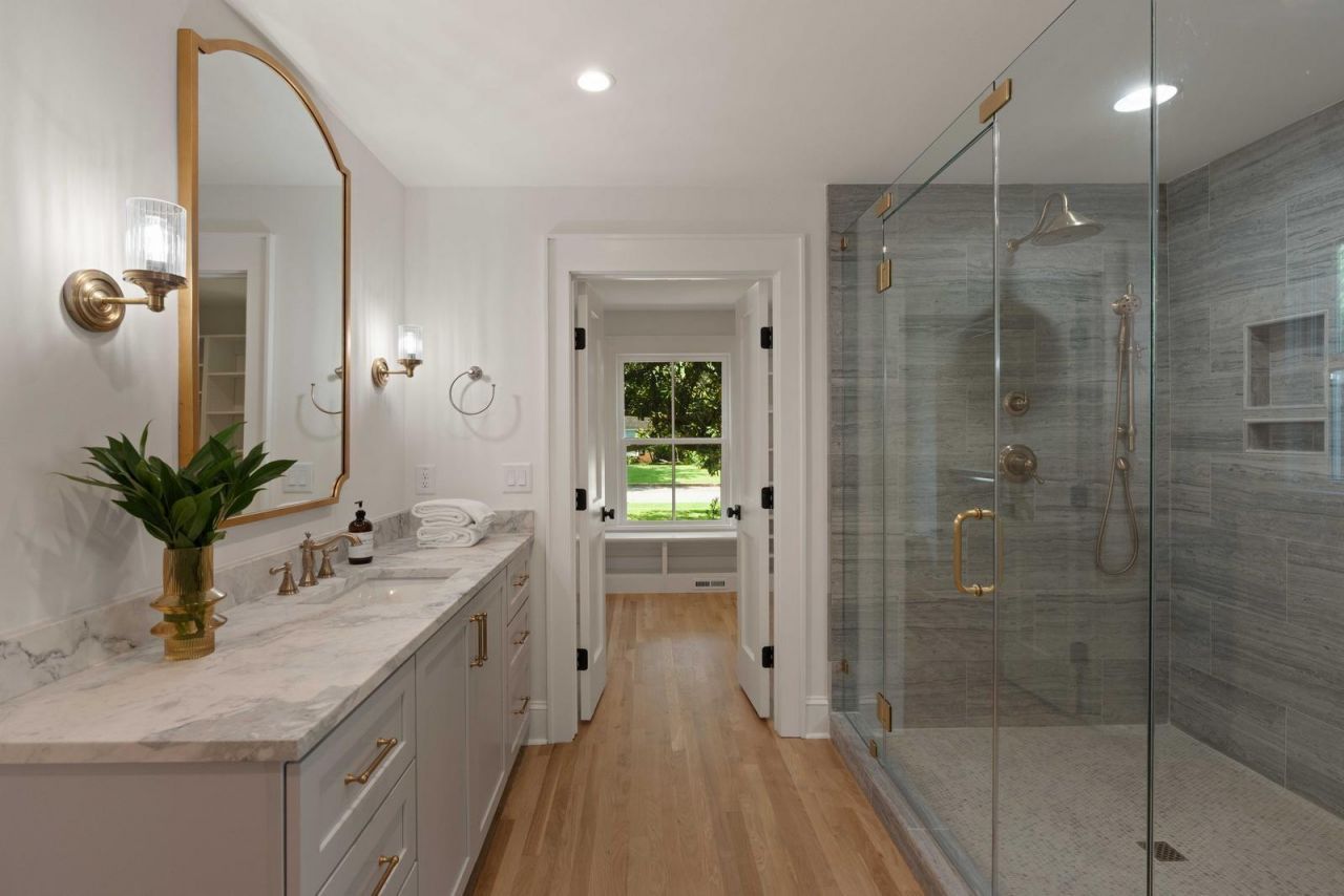 340 Molasses Lane Photo 5