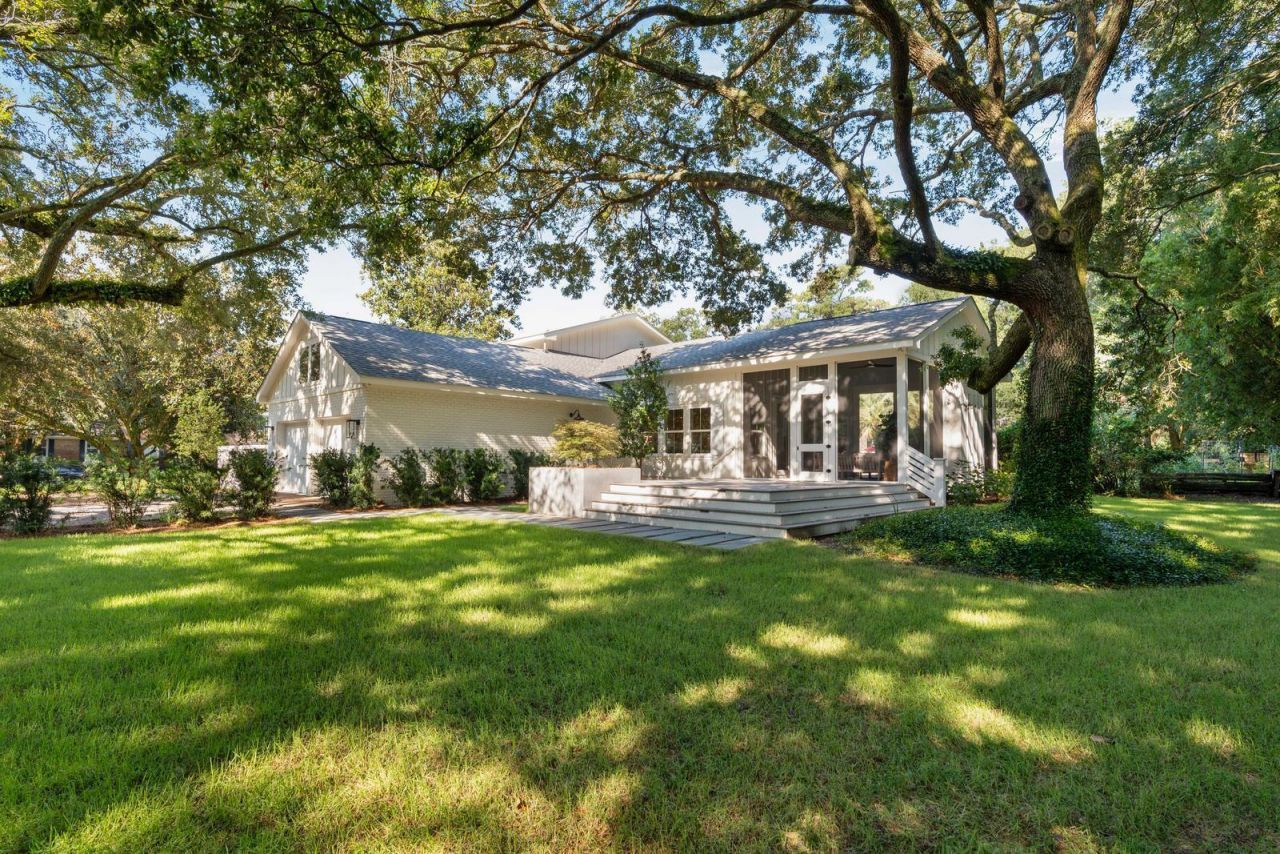 340 Molasses Lane Photo 53