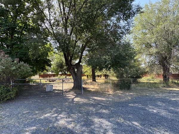 E Madison Street, Burns, OR 97720