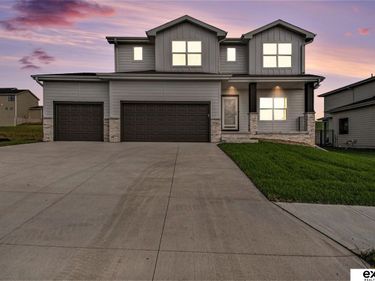 11101 S 217 Street, Gretna, NE 68028