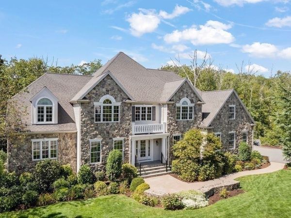 12 Houde Street, North Attleboro, MA 02760