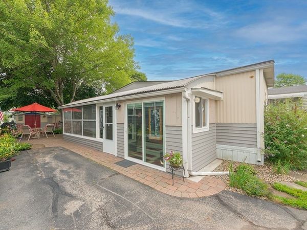 239 Ayer Rd, Unit 16, Littleton, MA 01460