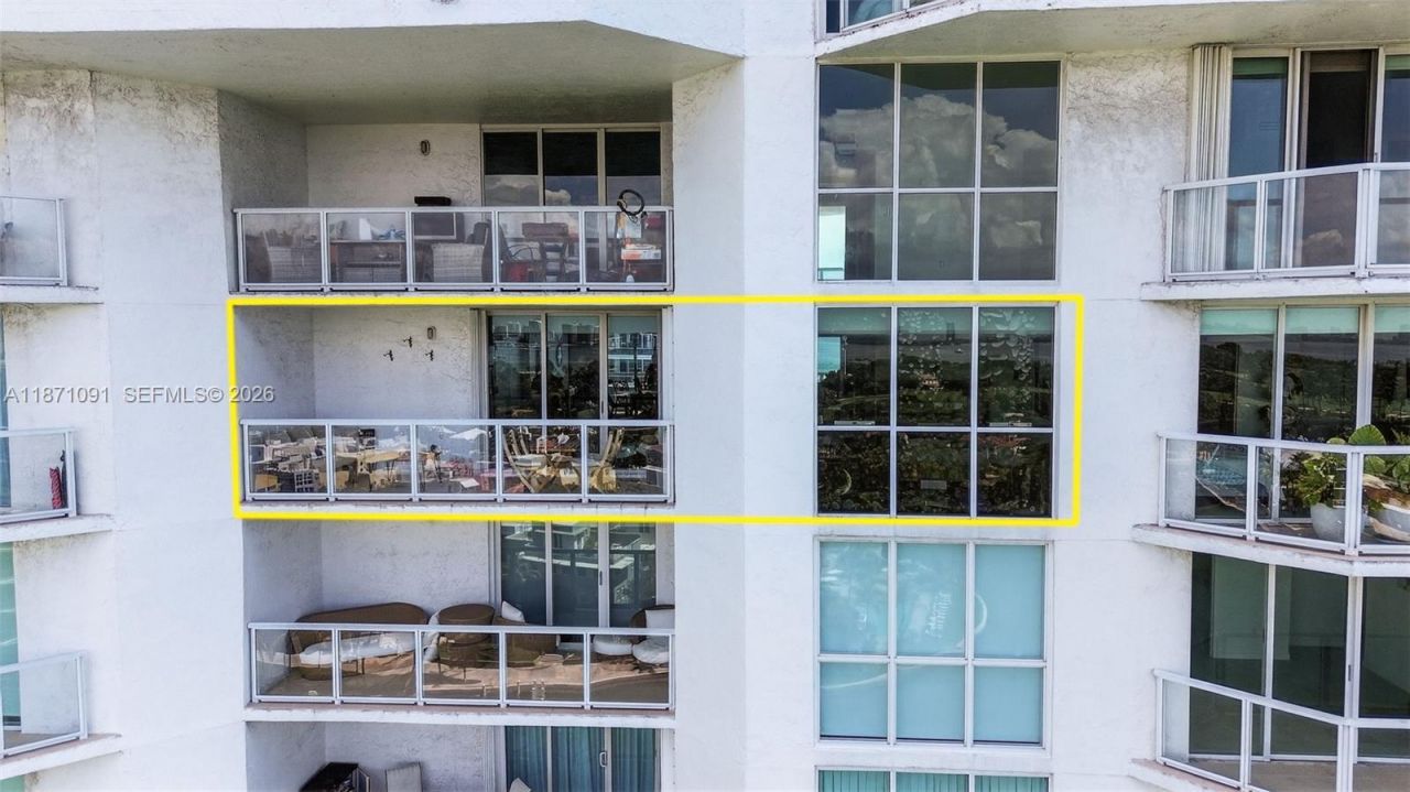 5900 Collins Ave, Unit 1607, Miami Beach, FL 33140 Photo