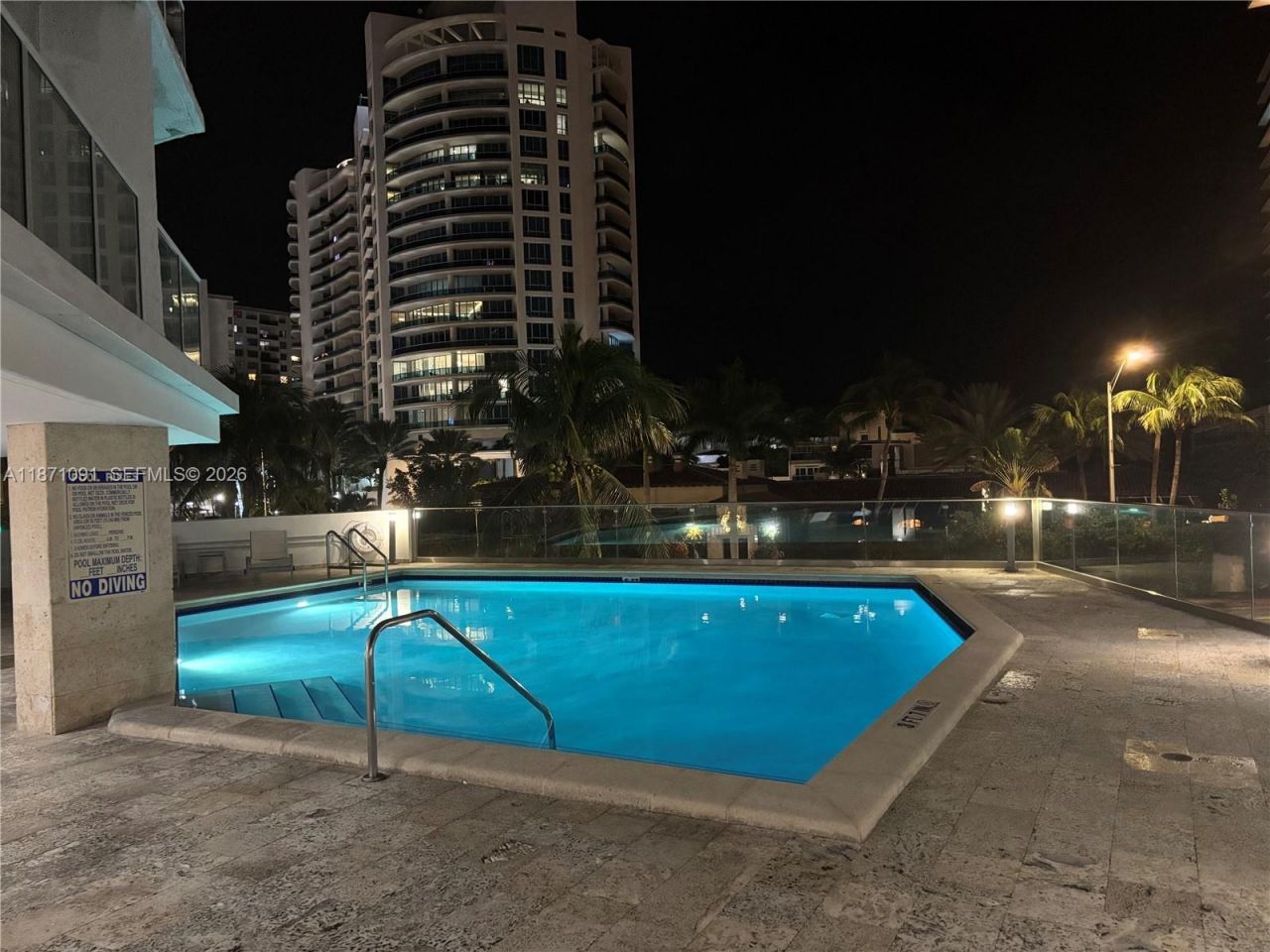 5900 Collins Ave, Unit 1607, Miami Beach, FL 33140 Photo