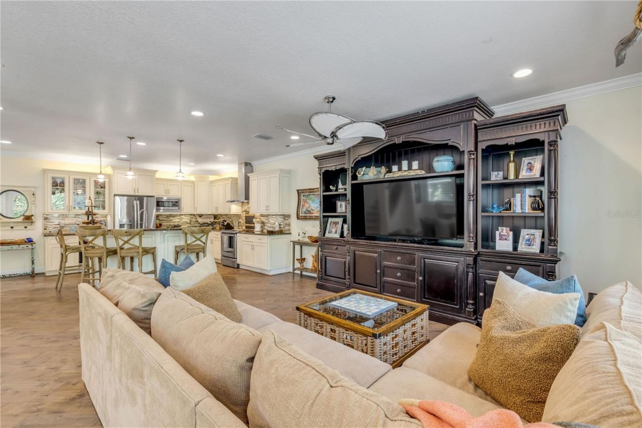 123 Marina Bay Drive, New Smyrna Beach, FL 32169 Photo