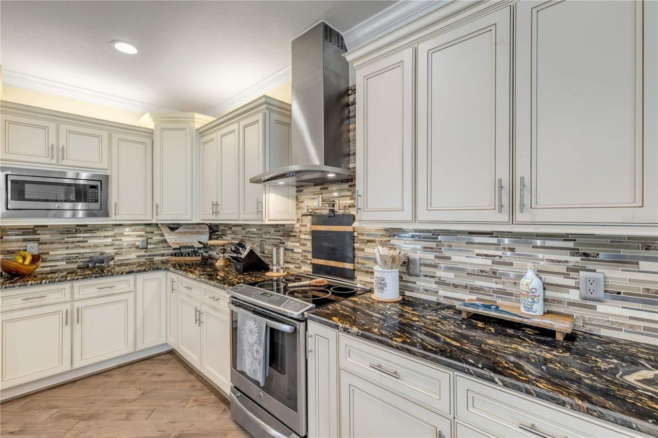 123 Marina Bay Drive, New Smyrna Beach, FL 32169 Photo