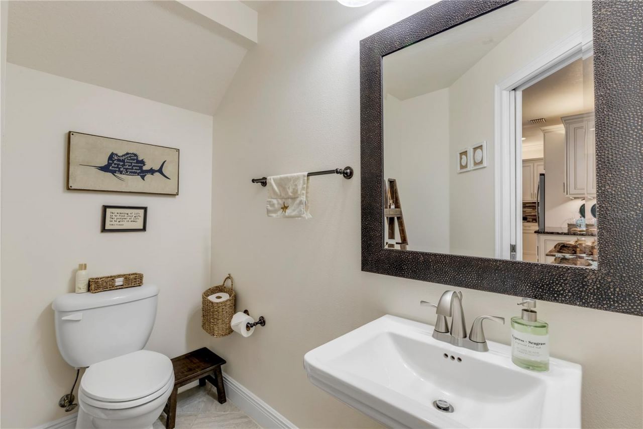 123 Marina Bay Drive, New Smyrna Beach, FL 32169 Photo