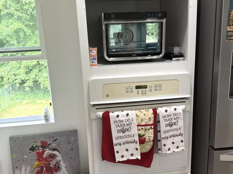 305 W Tenth Street, Sycamore, OH 44882 Photo 11