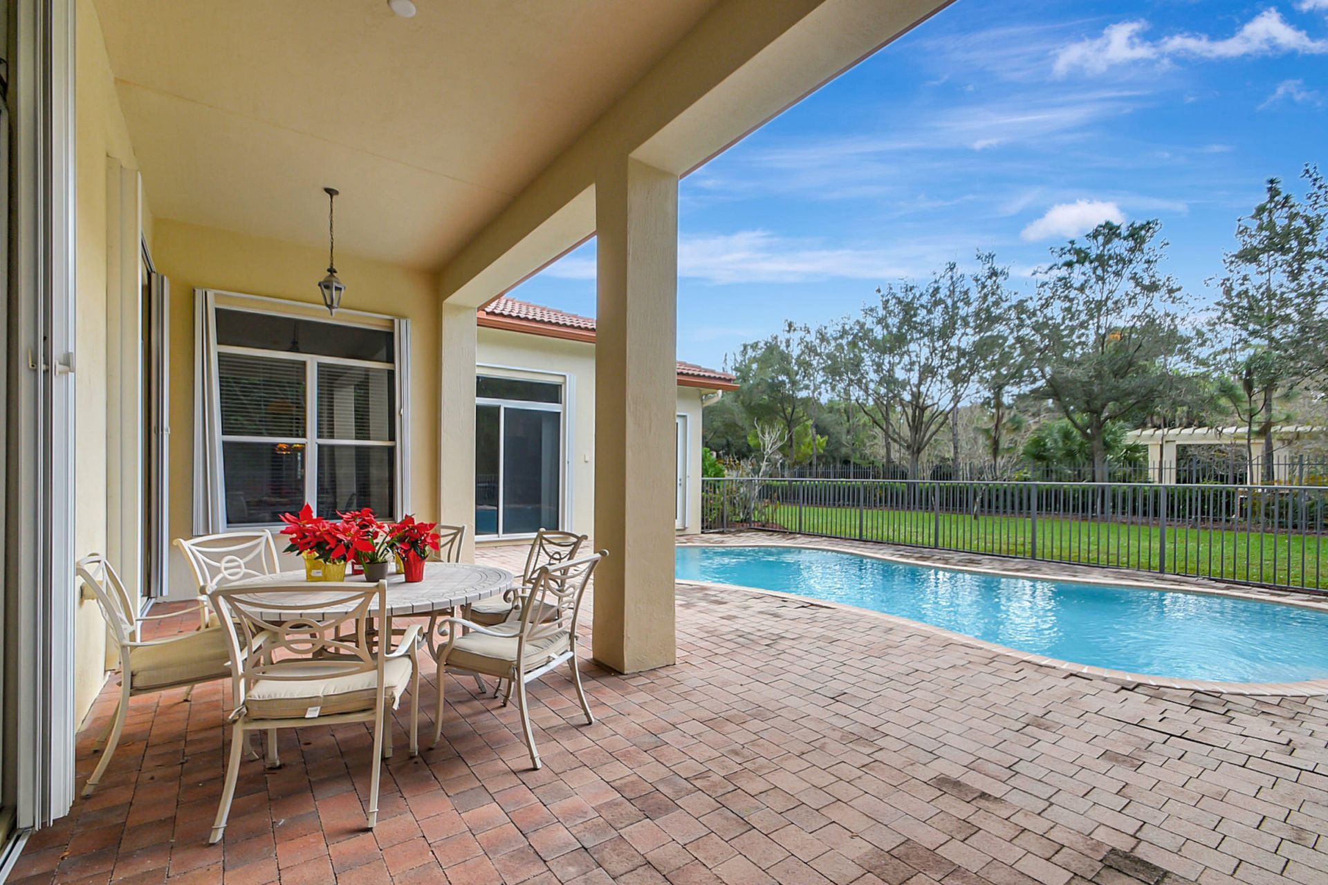 8123 Woodslanding Trail, West Palm Beach, FL 33411 Photo