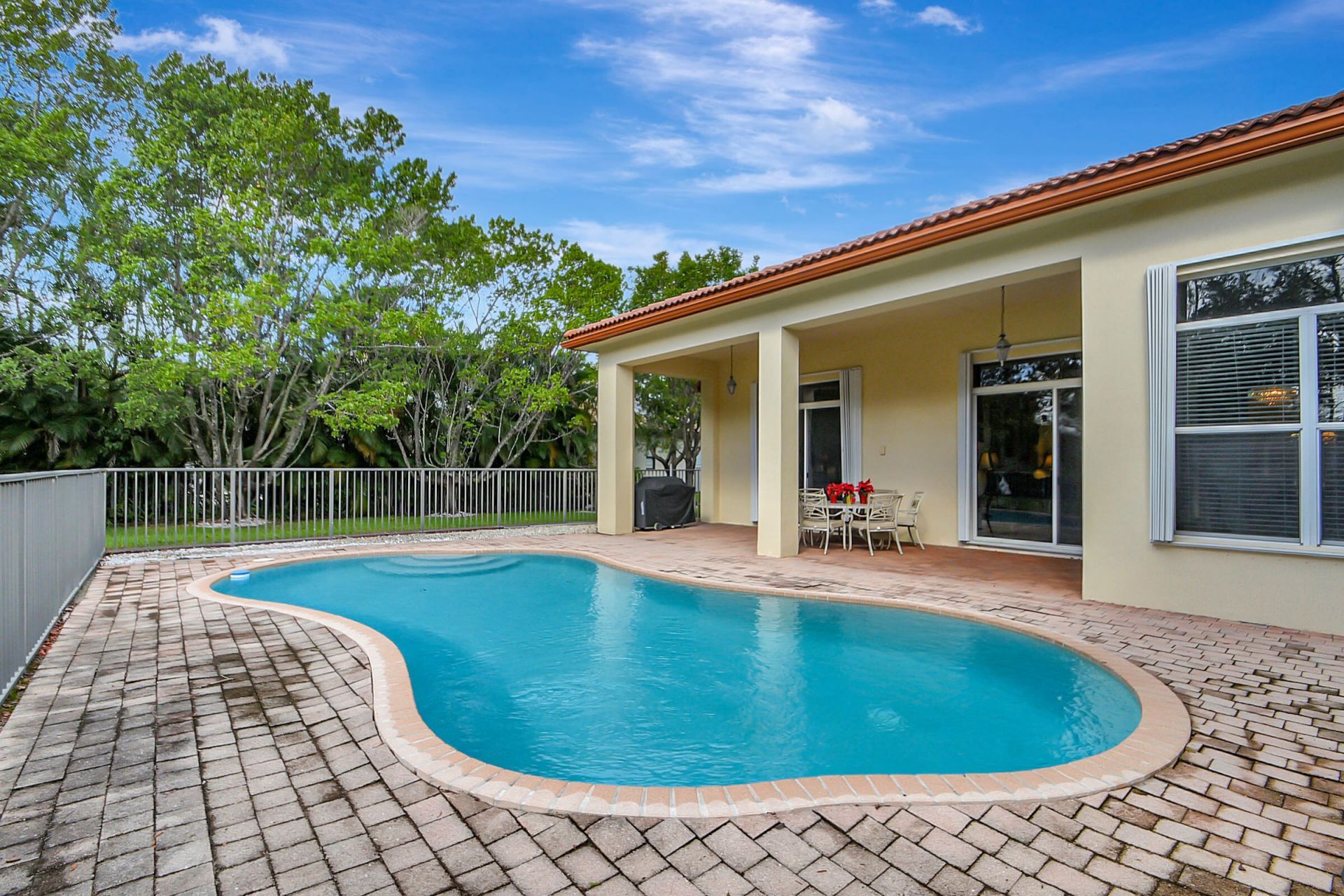 8123 Woodslanding Trail, West Palm Beach, FL 33411 Photo