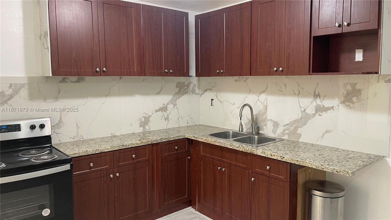 301 N 67th Ave, Hollywood, FL 33024 Photo