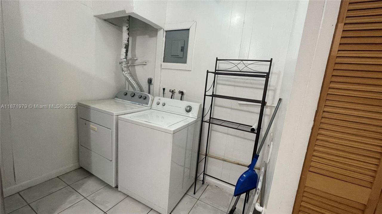 301 N 67th Ave, Hollywood, FL 33024 Photo