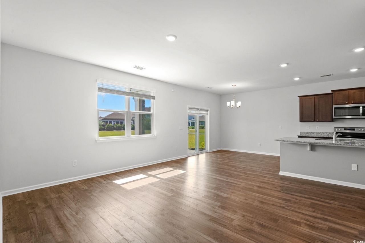 2631 Ophelia Way Photo 11