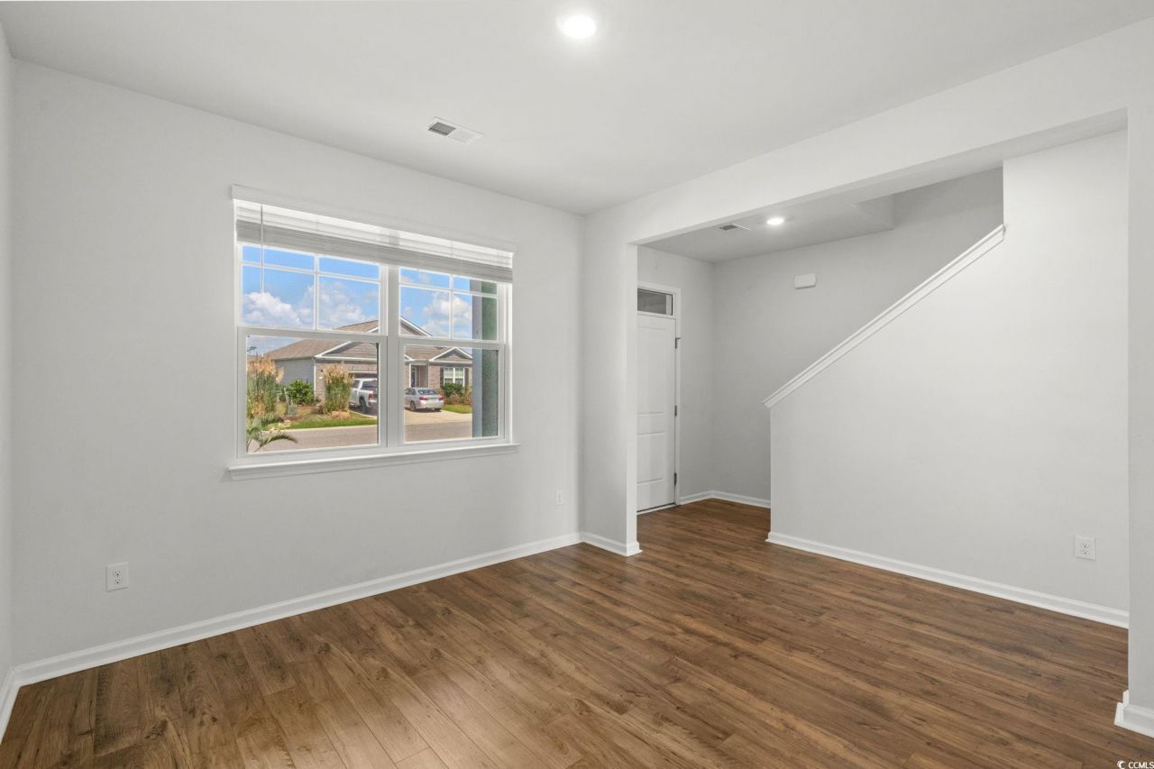 2631 Ophelia Way Photo 14