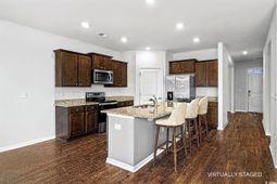 2631 Ophelia Way photo 4