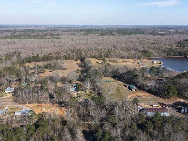 12233 Ms-35, Forest, MS 39074
