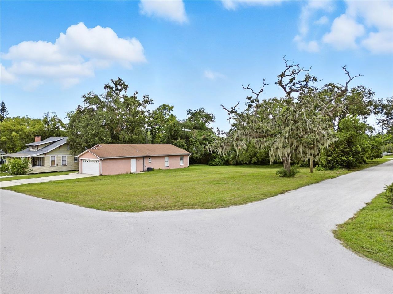 301 W Kentucky Avenue, Tampa, FL 33603 Photo