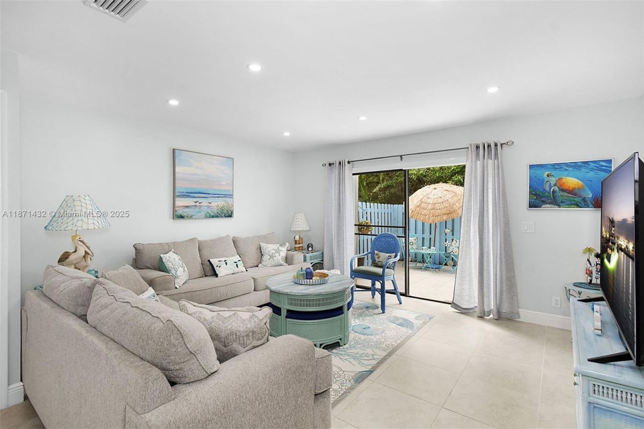 9421 S Ocean Dr, Unit 90, Jensen Beach, FL 34957 Photo