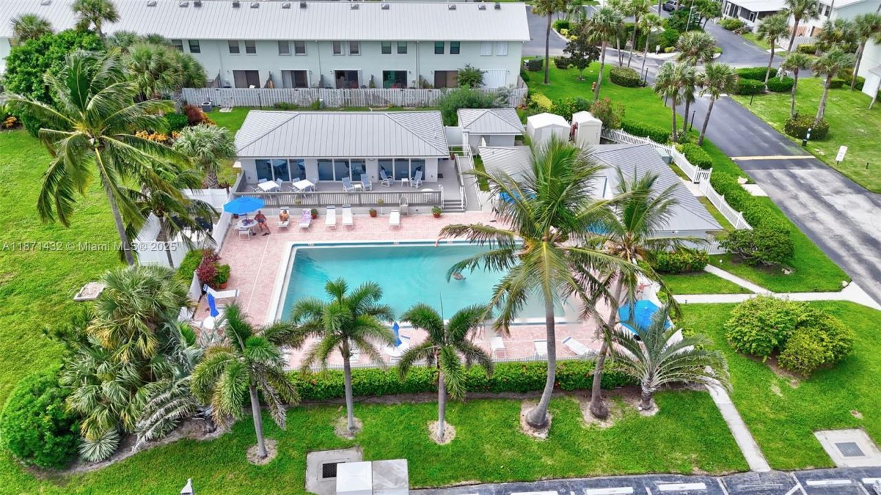 9421 S Ocean Dr, Unit 90, Jensen Beach, FL 34957 Photo