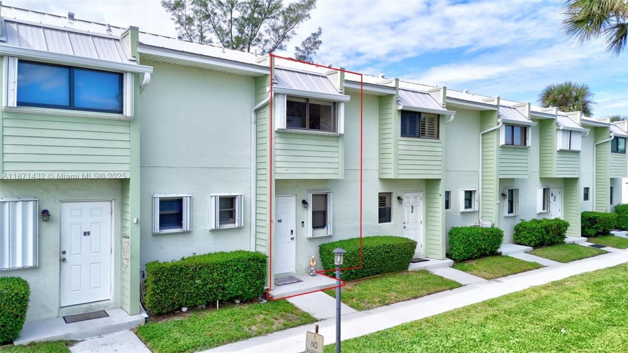 9421 S Ocean Dr, Unit 90, Jensen Beach, FL 34957 Photo