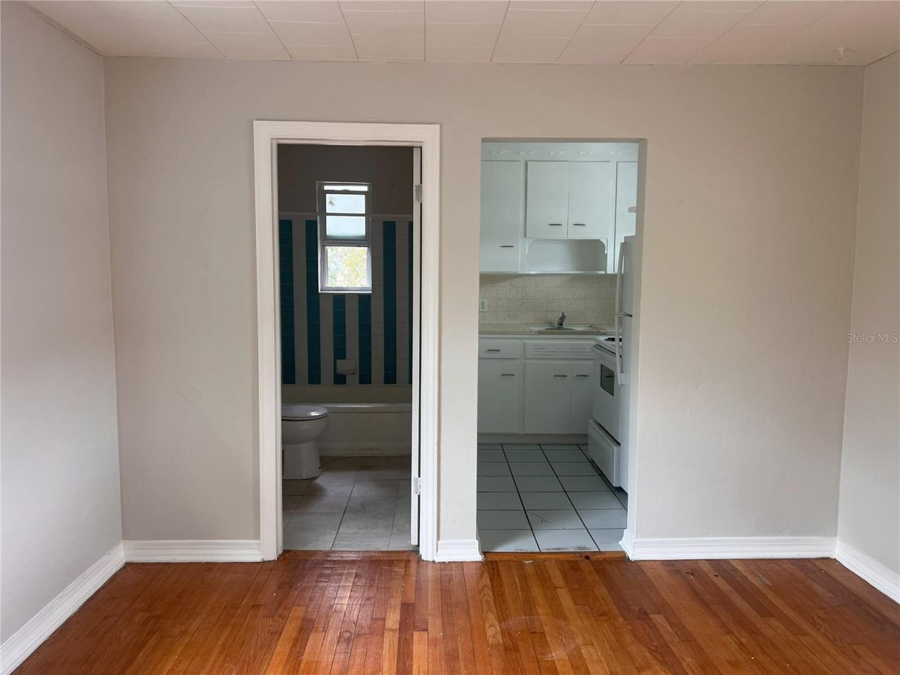 301 24th Avenue N, Unit B, Saint Petersburg, FL 33704 Photo