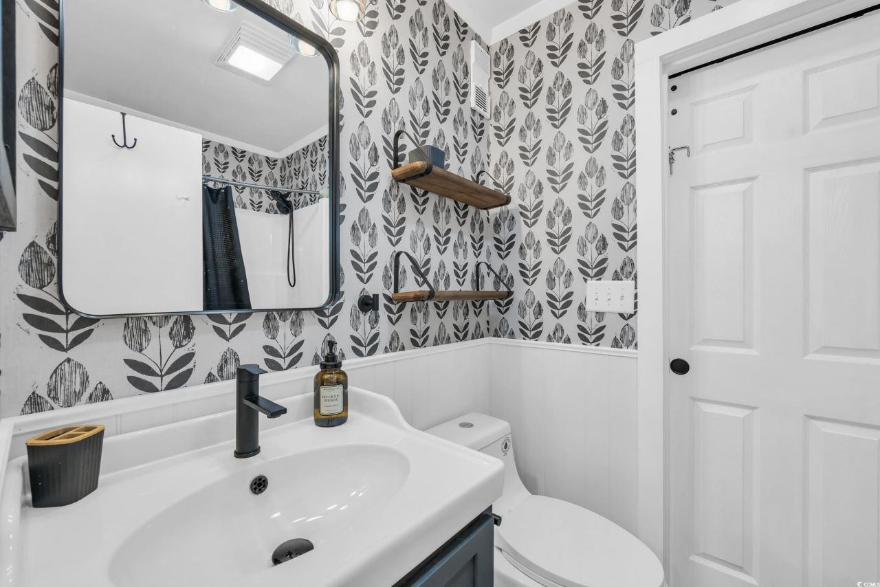 415 Ocean Creek Dr. Photo 25