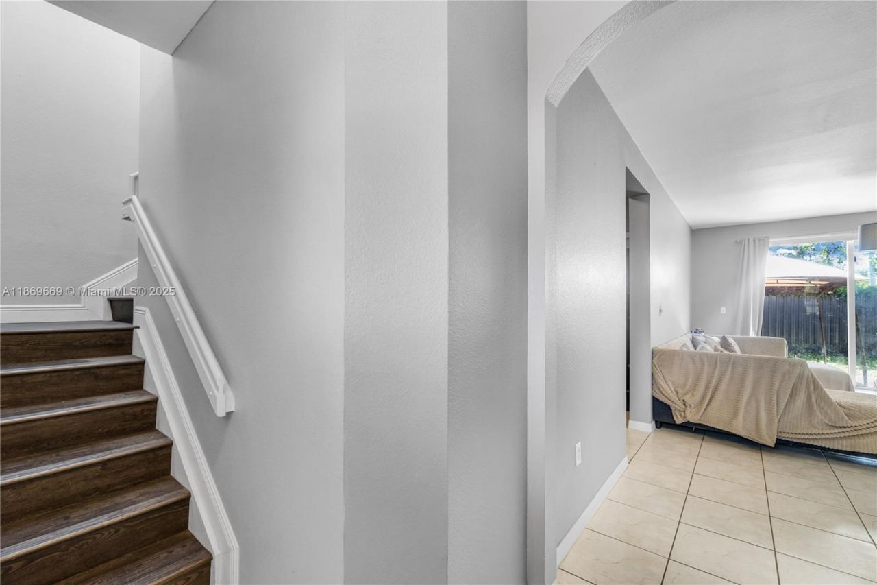 120 SE 6th Rd, Homestead, FL 33030 Photo