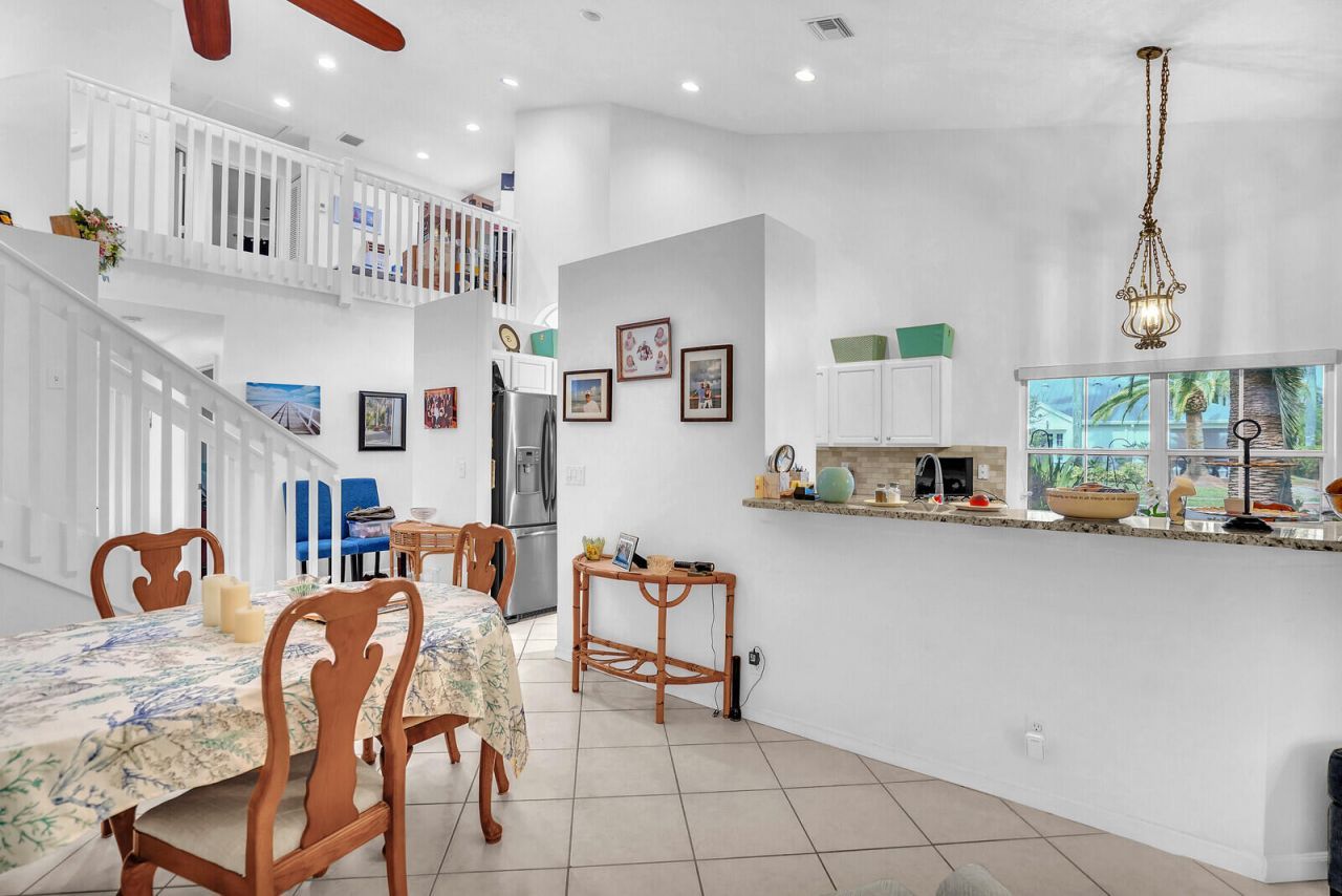 10673 Pelican Drive, Wellington, FL 33414 Photo