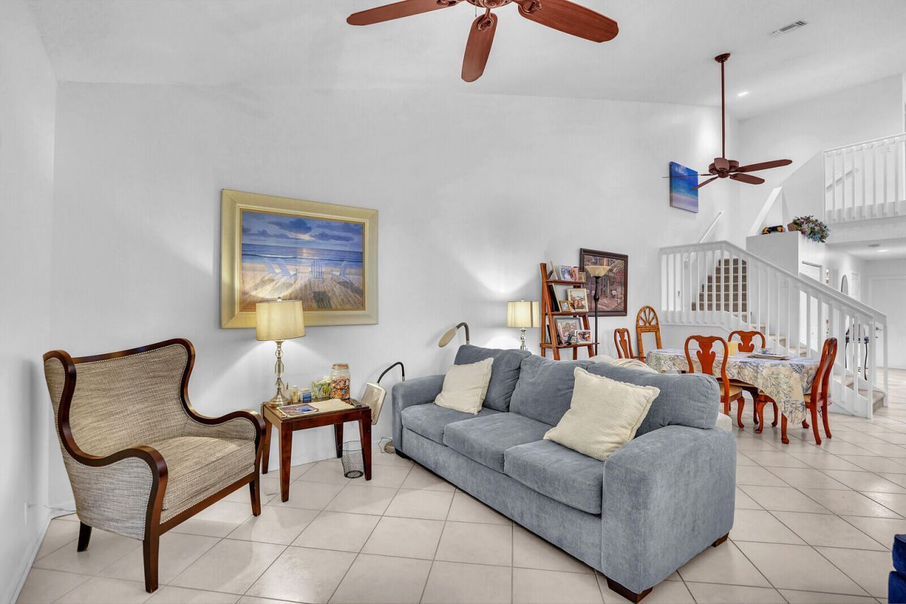 10673 Pelican Drive, Wellington, FL 33414 Photo