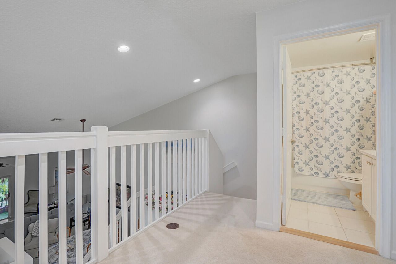 10673 Pelican Drive, Wellington, FL 33414 Photo