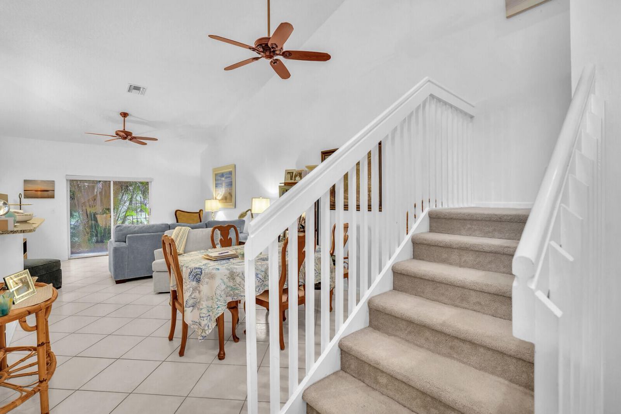 10673 Pelican Drive, Wellington, FL 33414 Photo