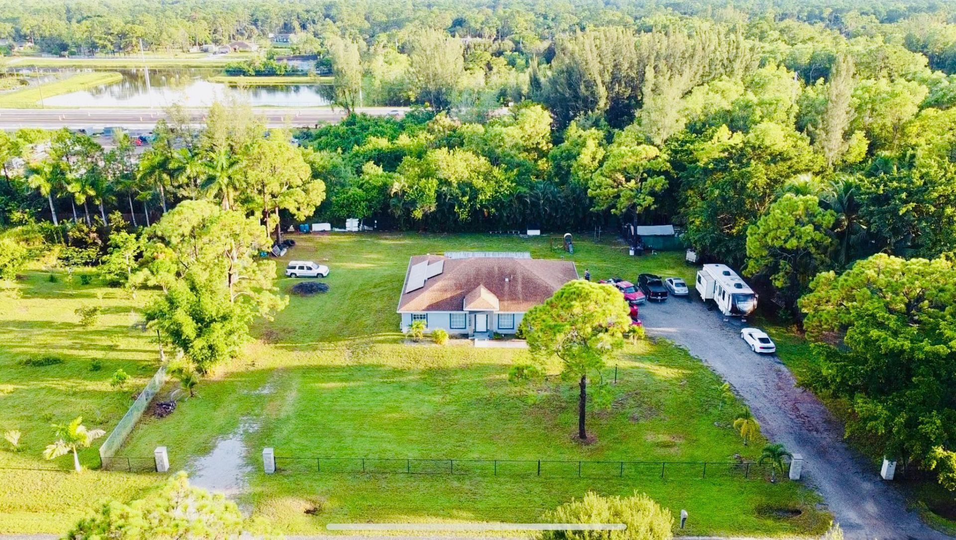 15854 N 92nd Ct Court N, The Acreage, FL 33412 Photo