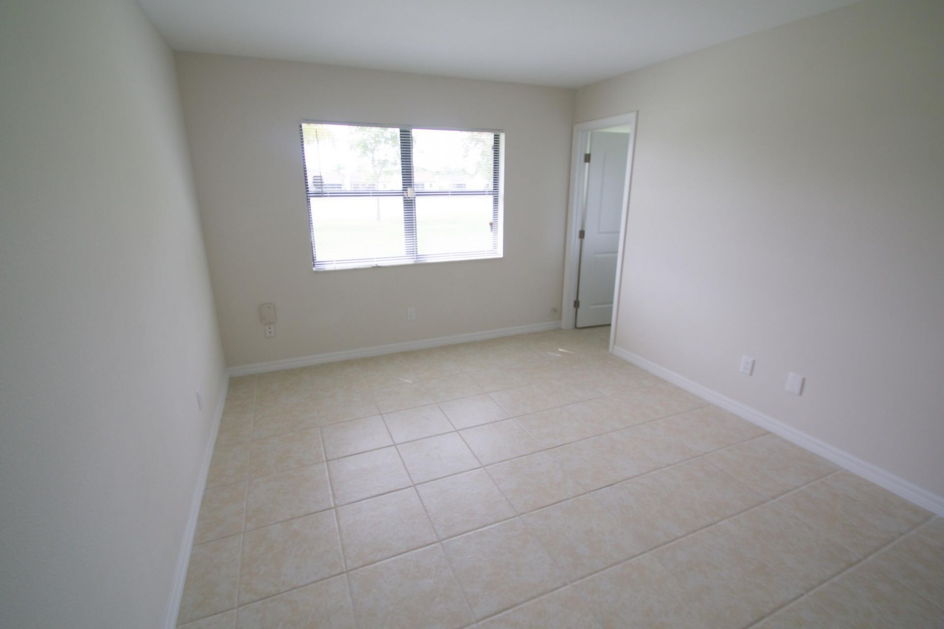 2256 SE East Dunbrooke Circle, Port Saint Lucie, FL 34952 Photo