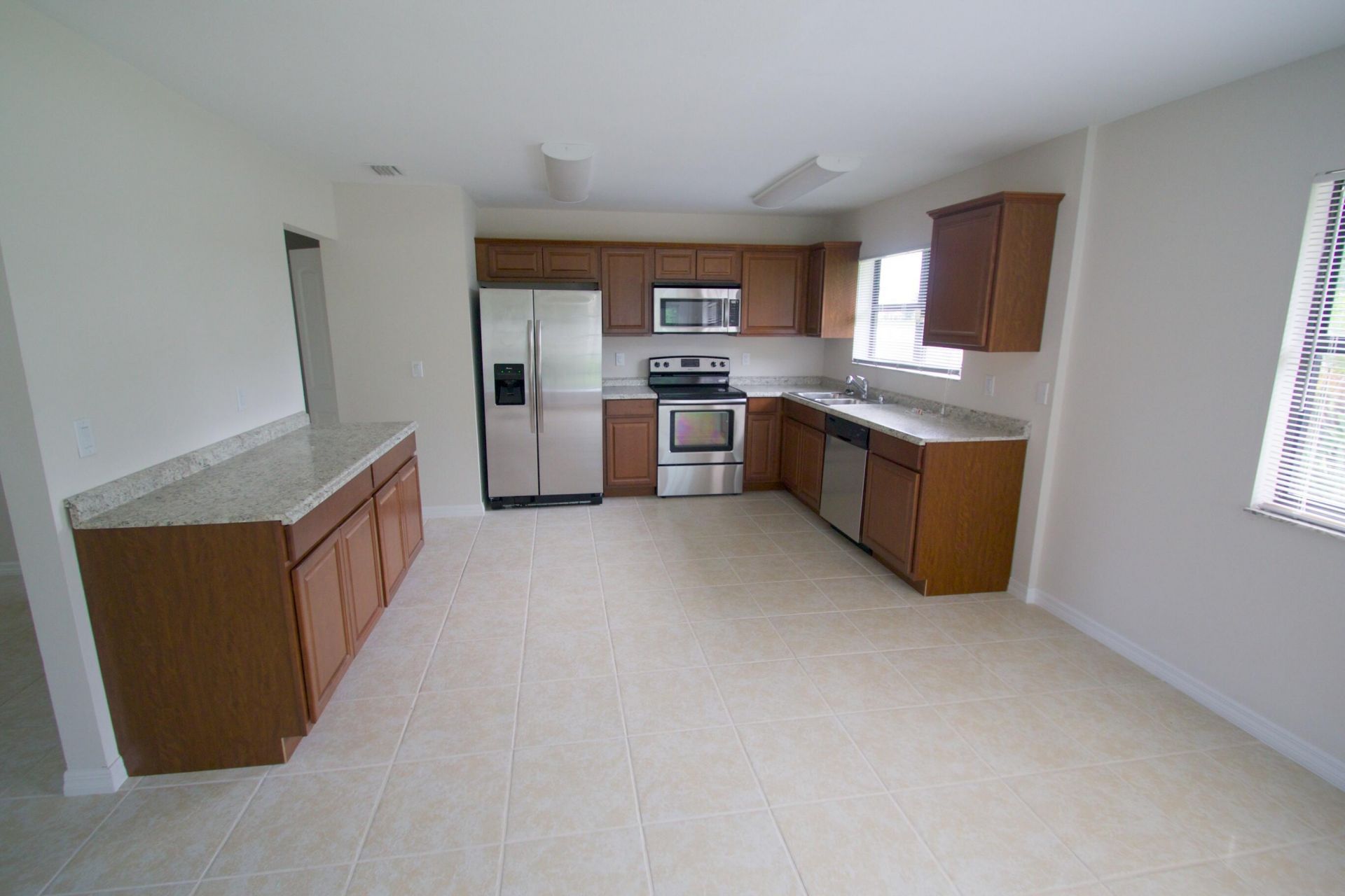 2256 SE East Dunbrooke Circle, Port Saint Lucie, FL 34952 Photo