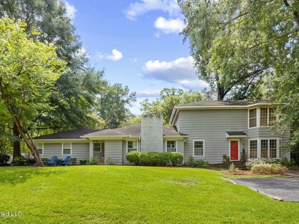 299 Wood Dale Drive, Jackson, MS 39216