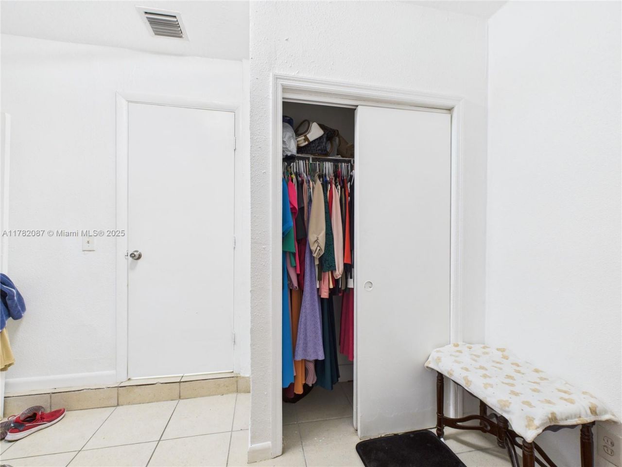 1713 SW 11th Ct, Fort Lauderdale, FL 33312 Photo