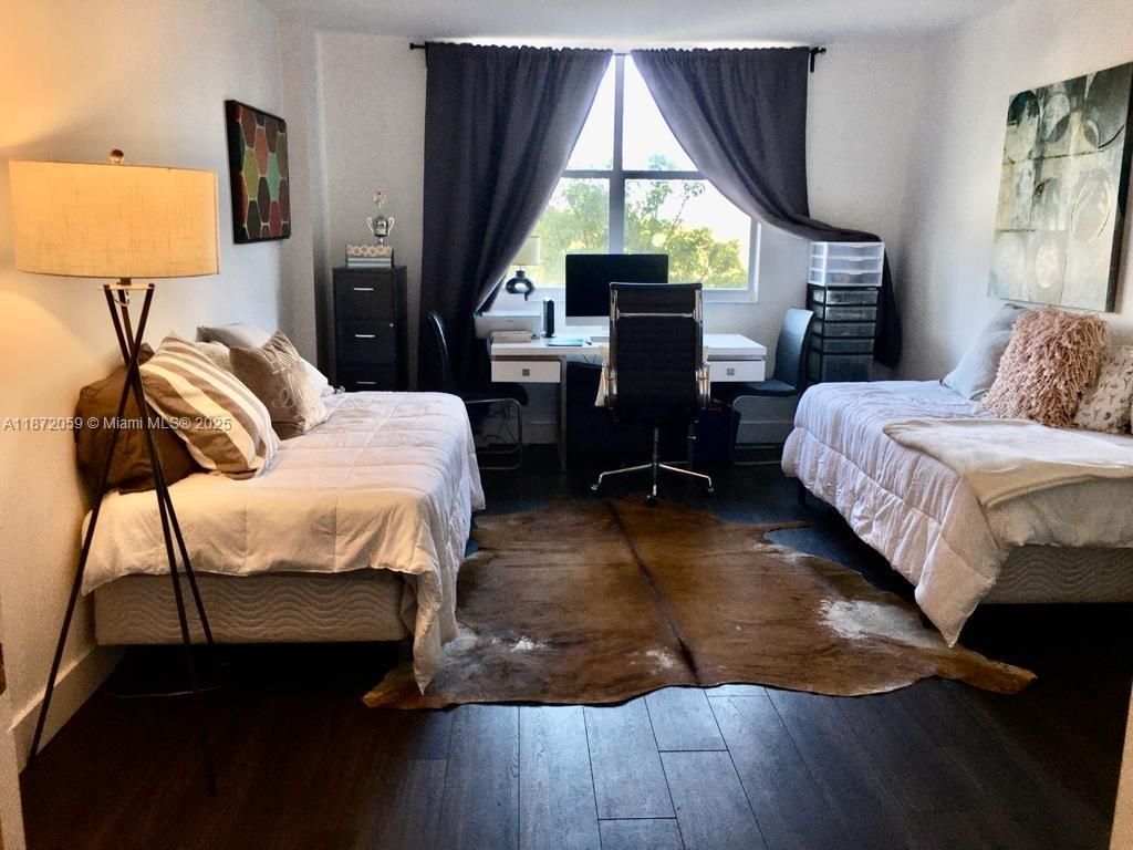 11111 Biscayne Blvd, Unit 4D, Miami, FL 33181 Photo