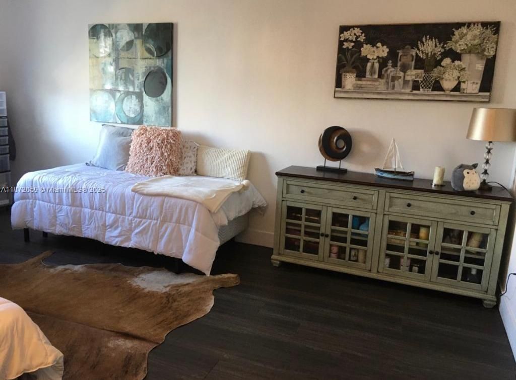 11111 Biscayne Blvd, Unit 4D, Miami, FL 33181 Photo