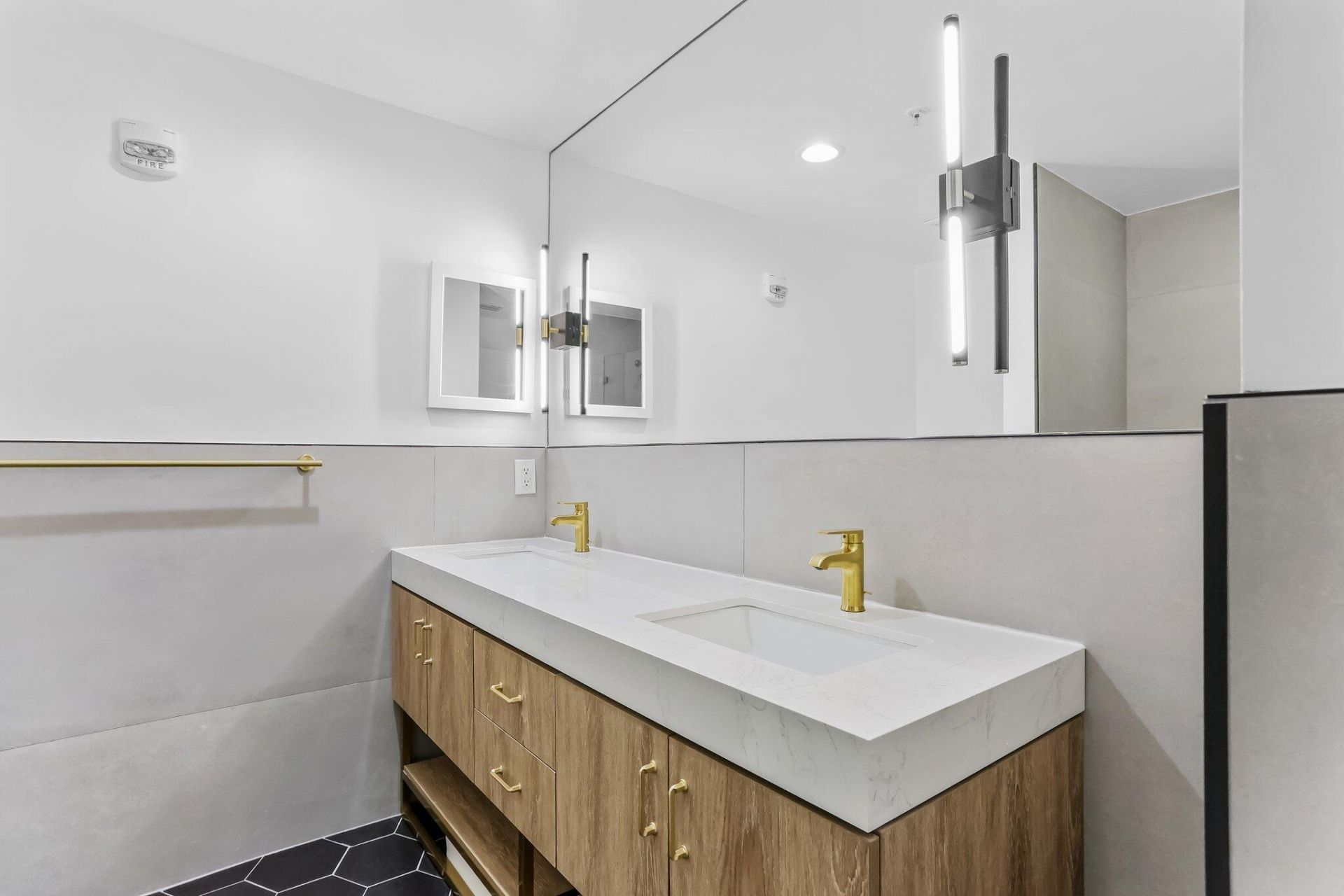 250 NE 3rd Avenue, Unit 1414, Delray Beach, FL 33444 Photo