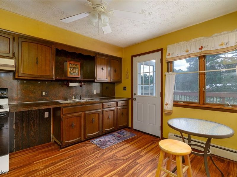 6747 Giddings Road, Rootstown, OH 44272 Photo 9