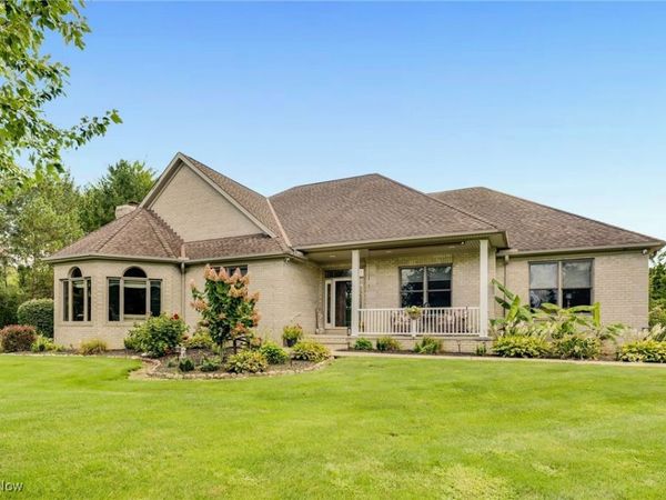 5717 Vandemark Road, Medina, OH 44256